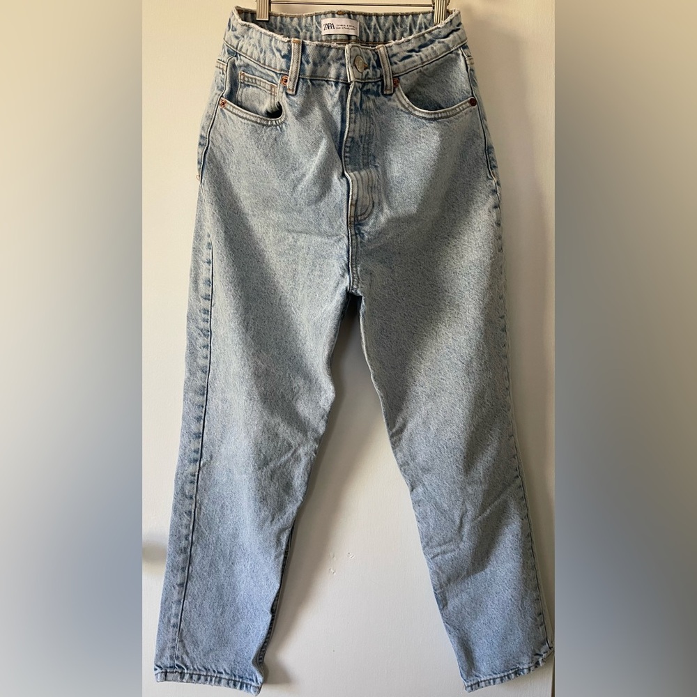 Zara Faded Jeans size 8